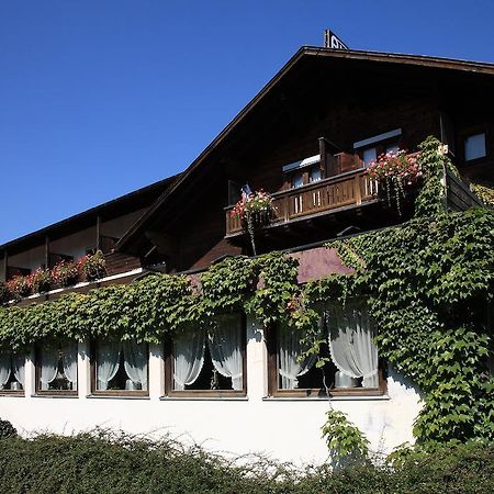 Hotel Auhof Шрунс Экстерьер фото